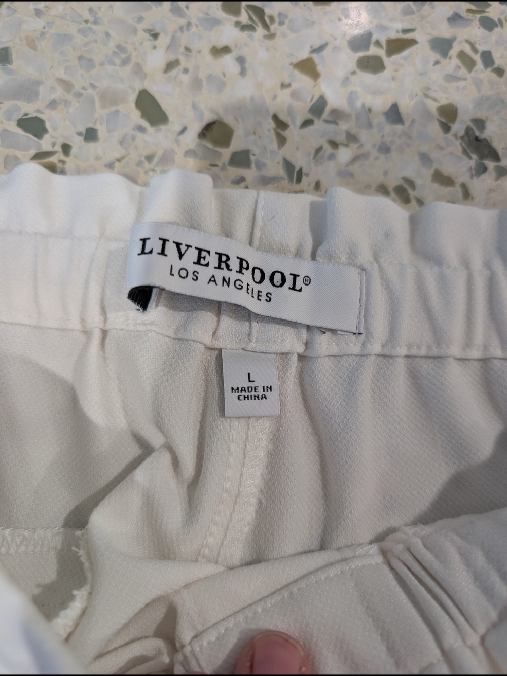 Liverpool White Wide Leg Elastic Waist Ankle Pants - Picture 3 of 8
